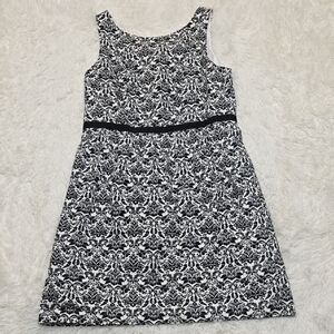LOFT Black and White Floral Dress. Size 12P.